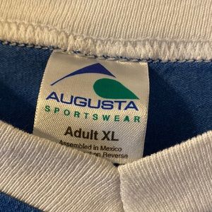 Jimmy Buffett 2006 Party at the End of the World Tour v neck shirt